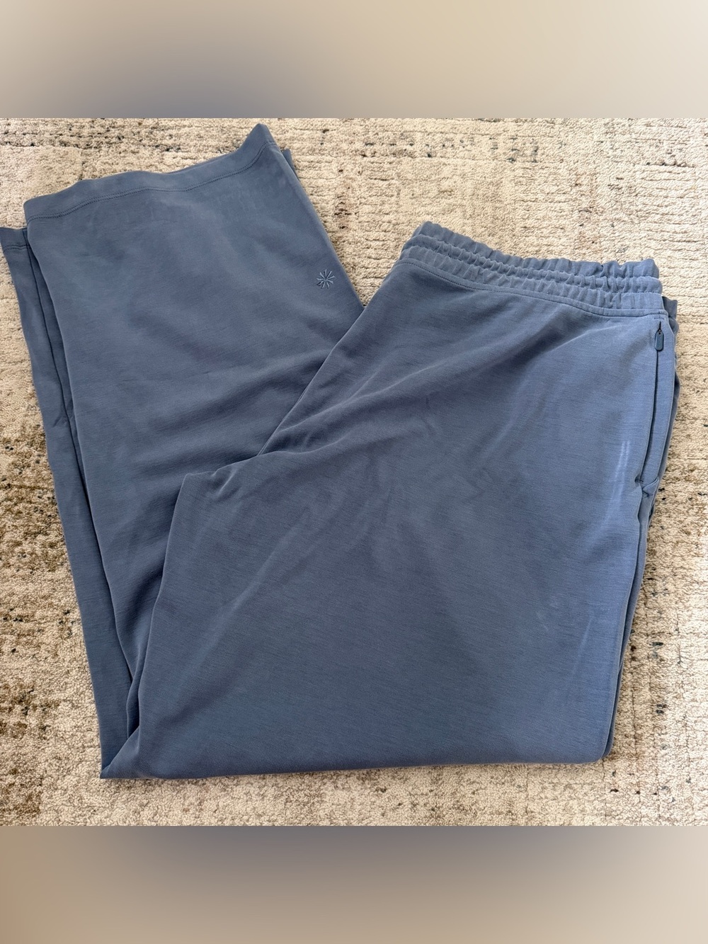 Athleta SEASOFT MID RISE STRAIGHT PANT light blue size XL